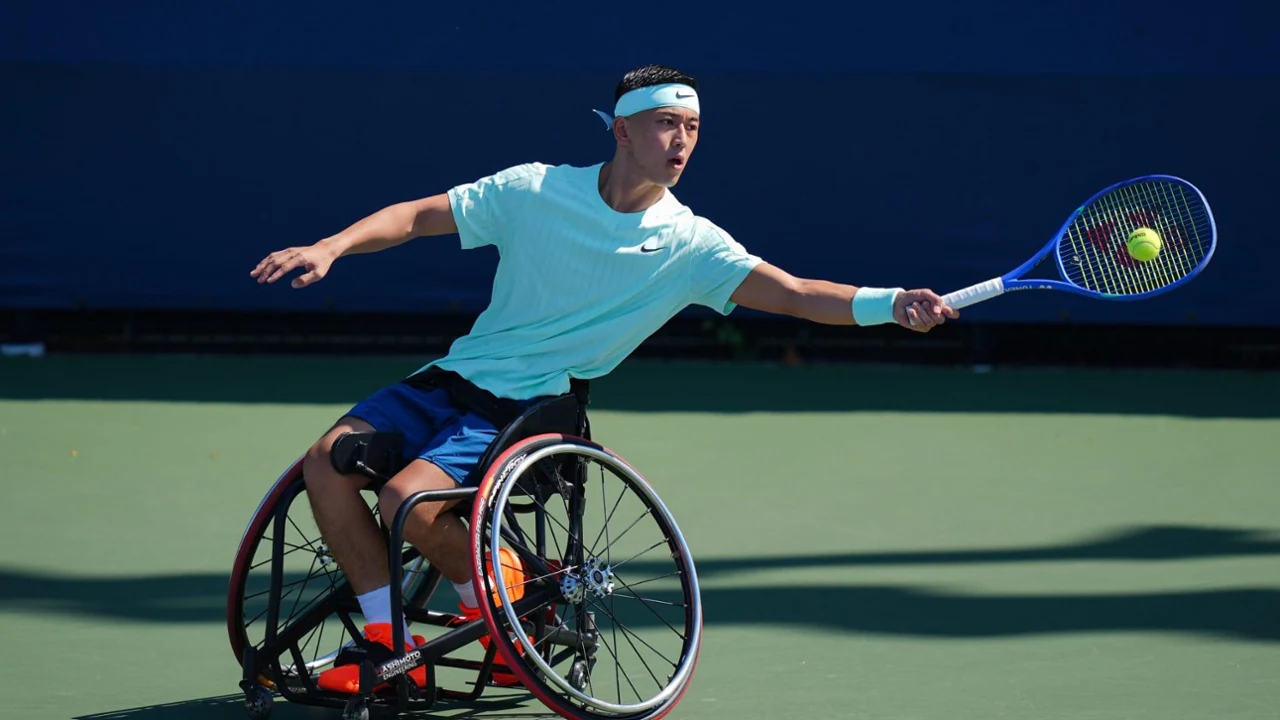 Wheelchair tennis coaching